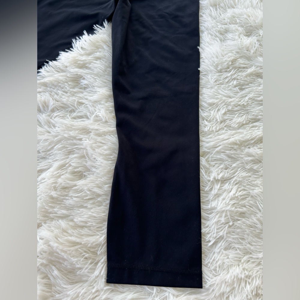 Yogalicious Lux black cropped leggings size small - Picture 9 of 9